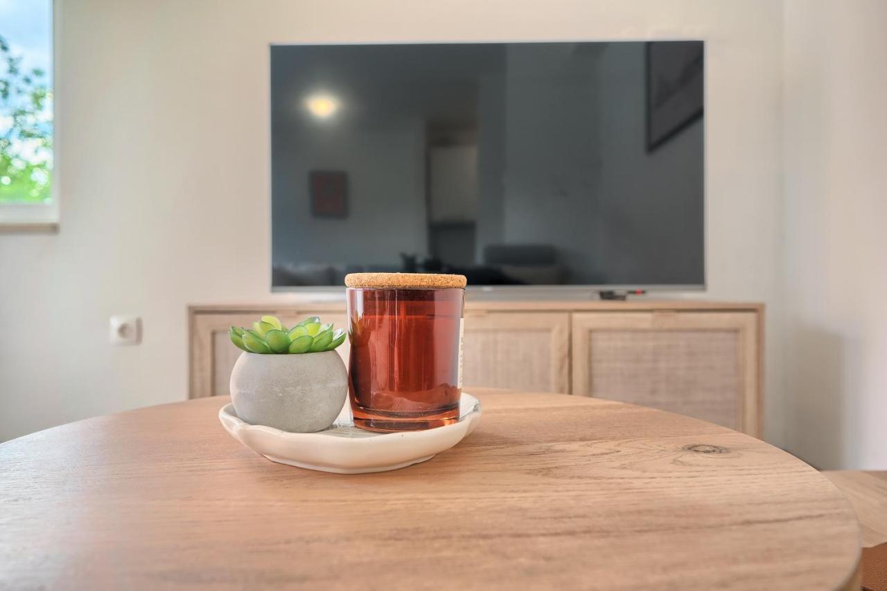 A2- Luxury W Big Balcony 4 Min Walk To Apartman Split