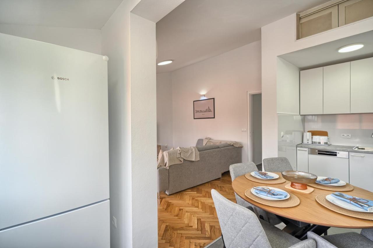 A2- Luxury W Big Balcony 4 Min Walk To Apartman Split